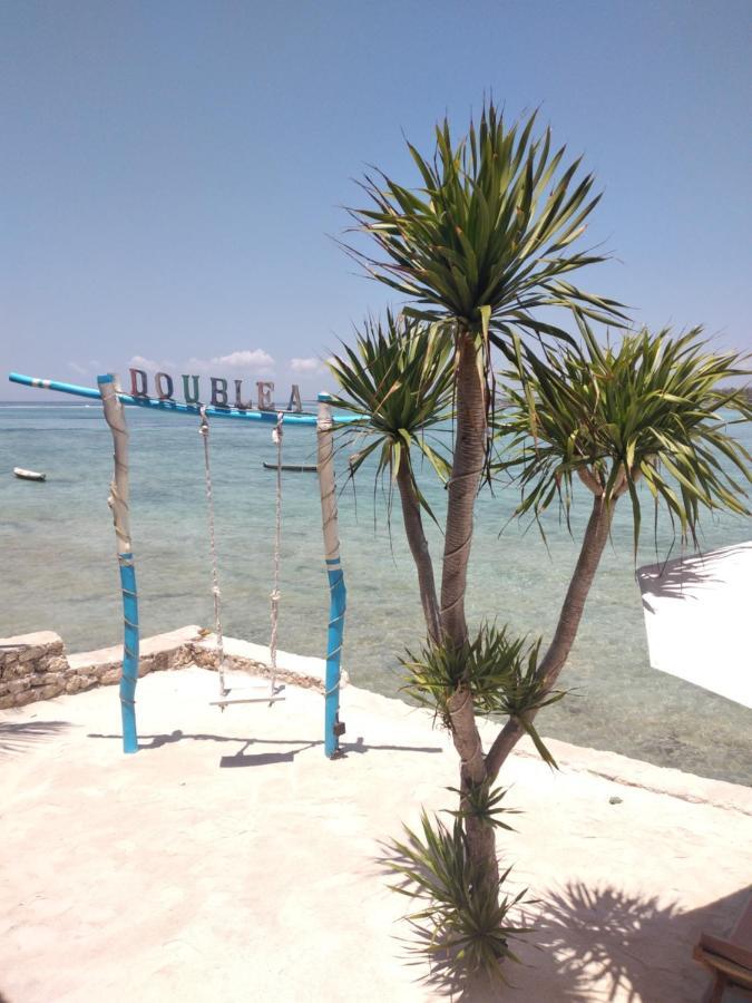 Double'A Beach House レンボンガン島 エクステリア 写真